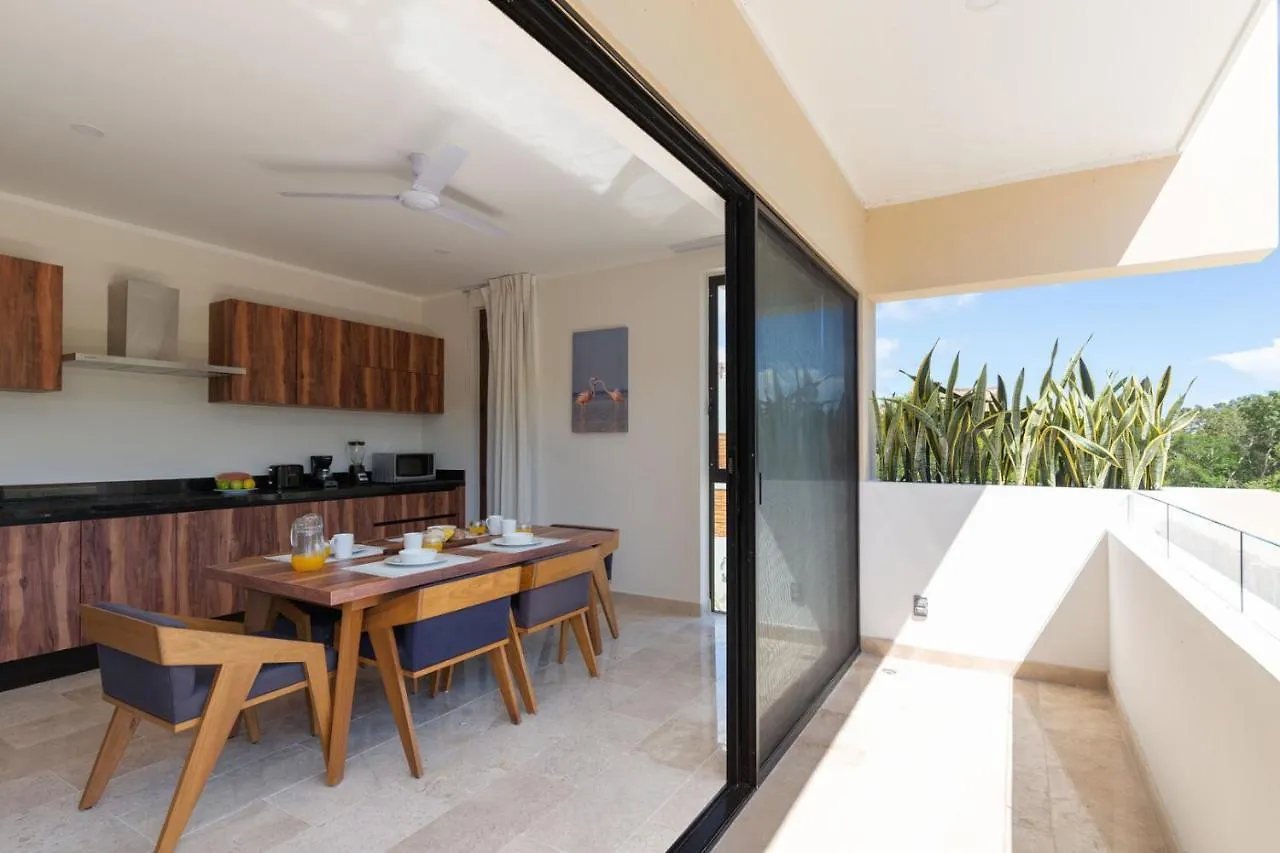 アパート Coolest Condo In Viva Residence With Sky Bar And Private Plunge Pool トゥルム